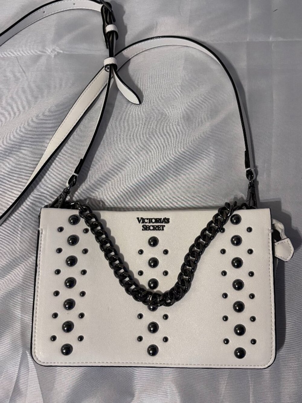 Victoria’s Secret White Studded Crossbody Bag Black Chain Shoulder Purse NWT